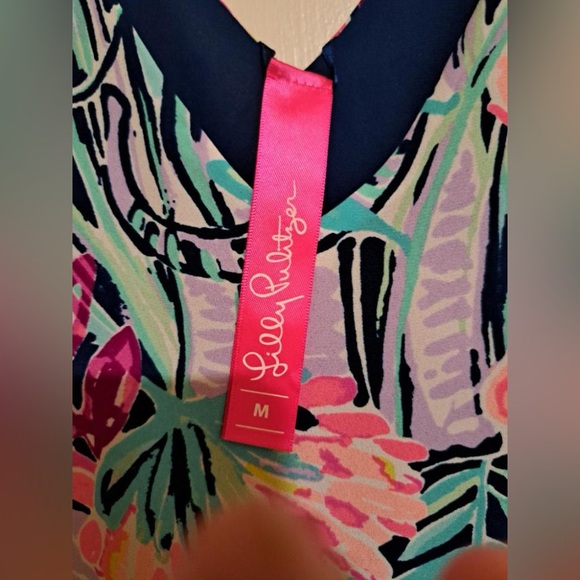 Lilly pulitzer reversible shift dress Size Medium NWT - Picture 4 of 8